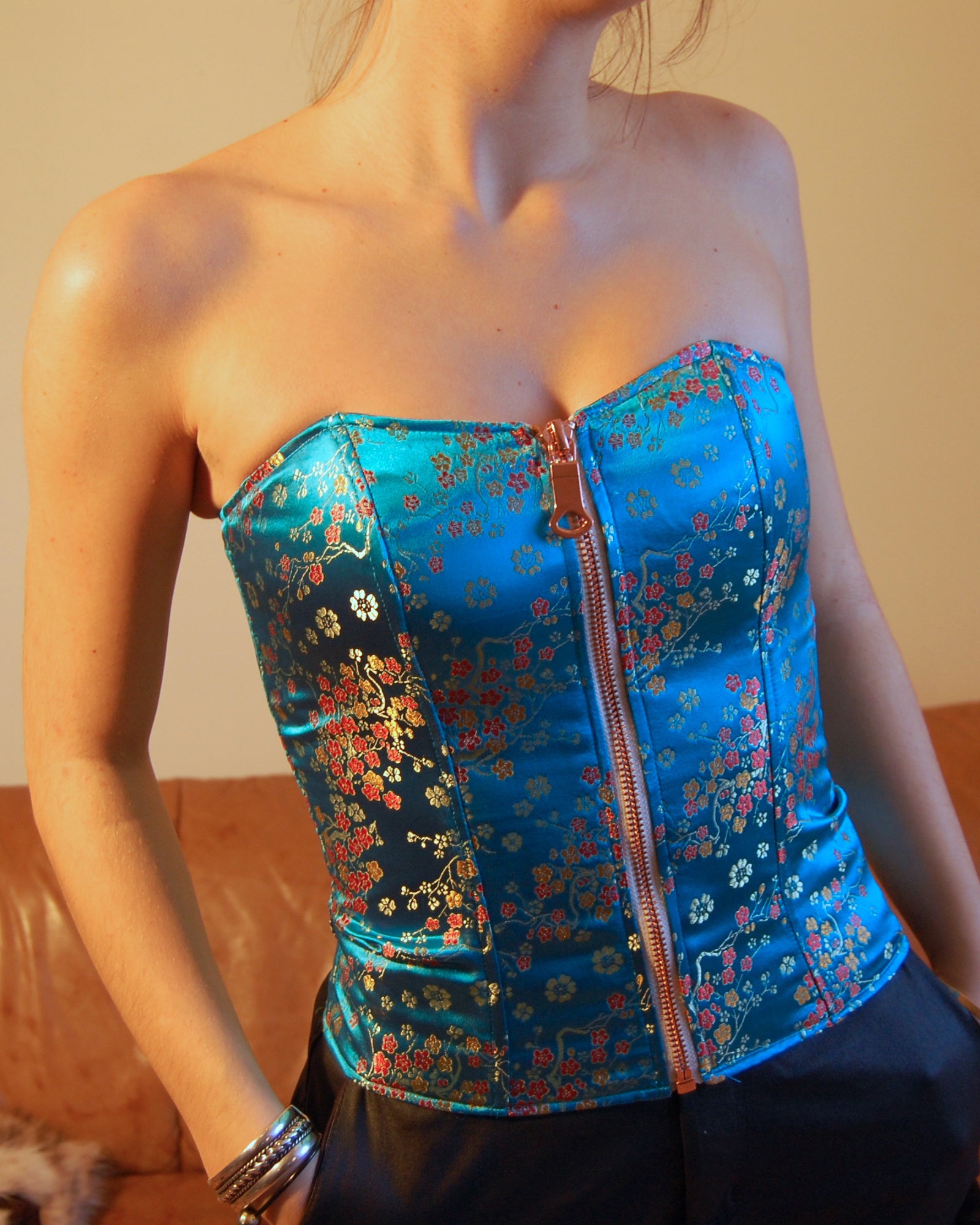 Bustier bleu sales